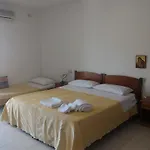 Smeraldo Affitta 3* Isola Rossa