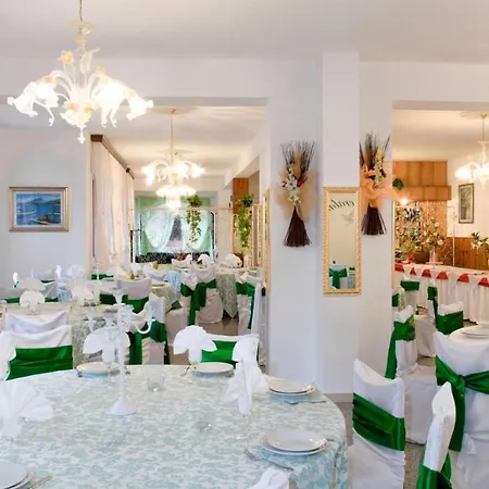 Smeraldo Hotel Canneddi